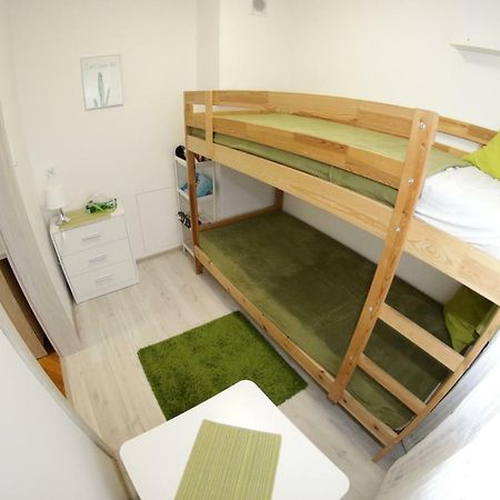 Apartament Na Gdynskiej Apartment Gdansk Bagian luar foto